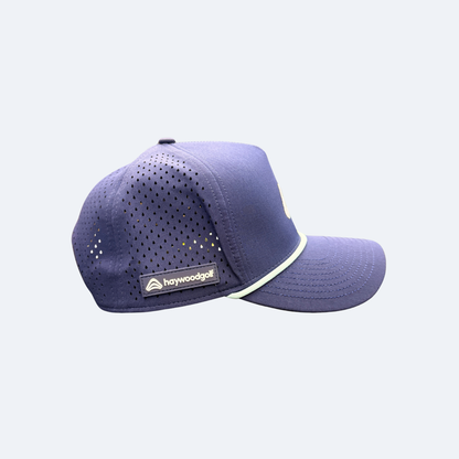 Sombrero de cuerda perforada estructurada